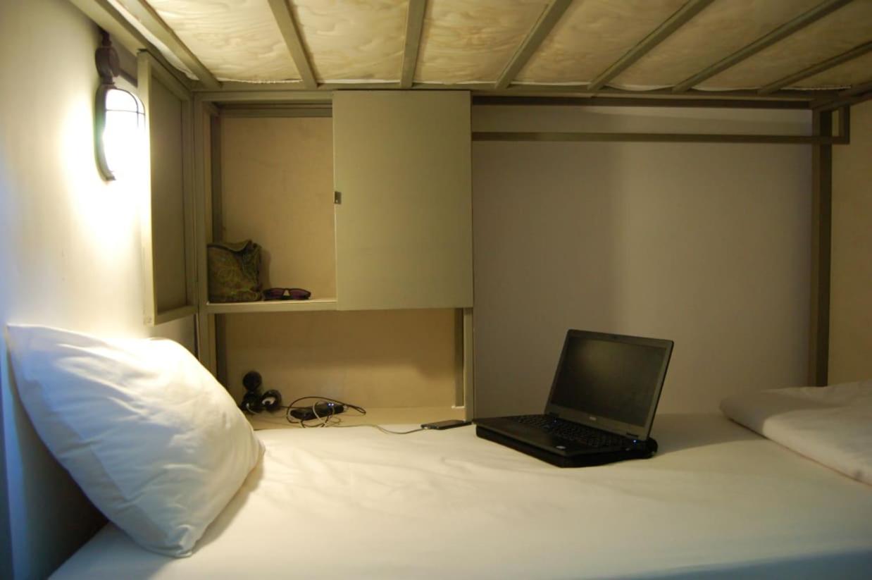 Lotide Surf Camps Lombok Hostel Kuta  Екстериор снимка