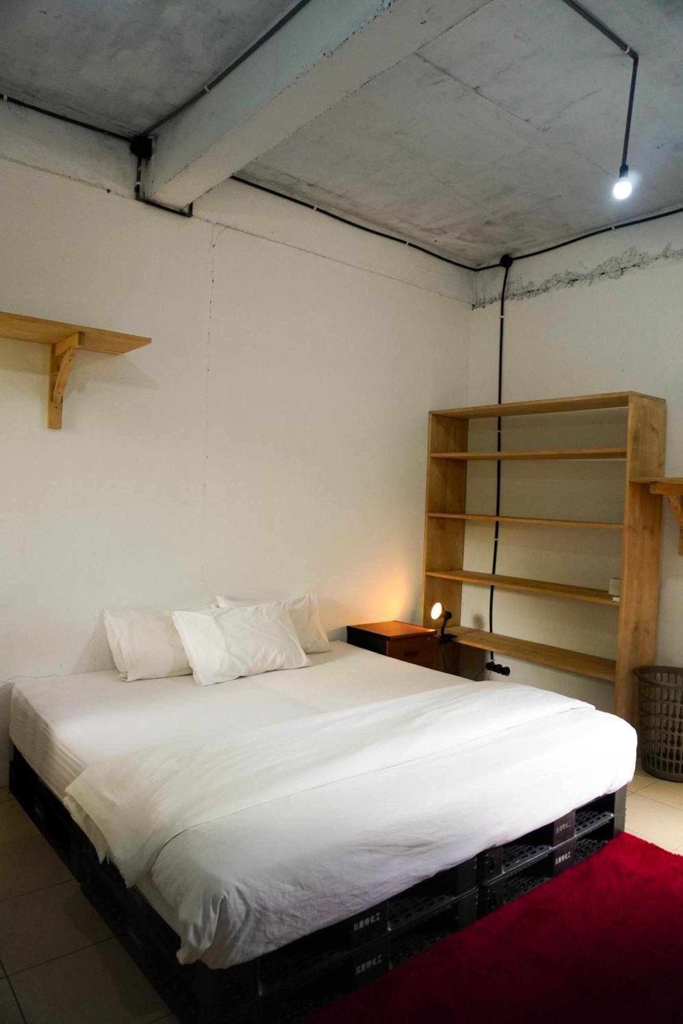 Lotide Surf Camps Lombok Hostel Kuta  Екстериор снимка